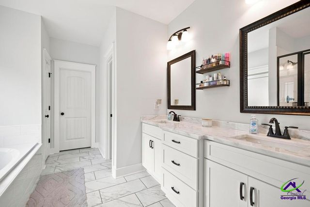 305 Foxberry Nook, Kathleen, GA 31047