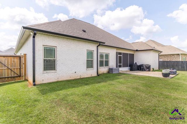 305 Foxberry Nook, Kathleen, GA 31047