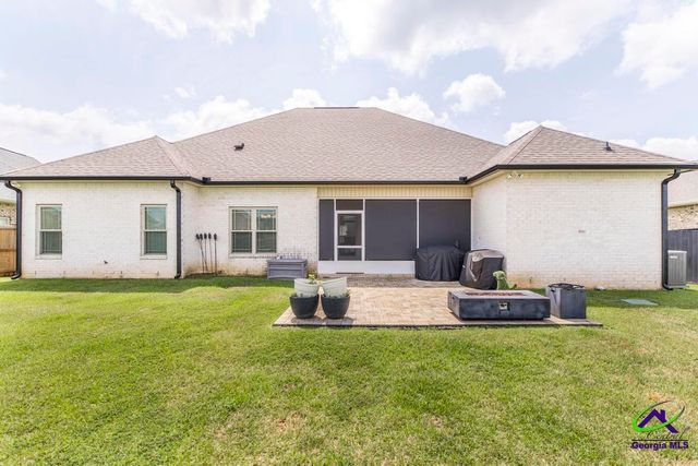305 Foxberry Nook, Kathleen, GA 31047