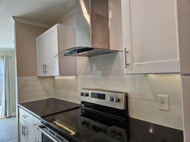 2209 Singletree Ave A, Austin, TX 78727