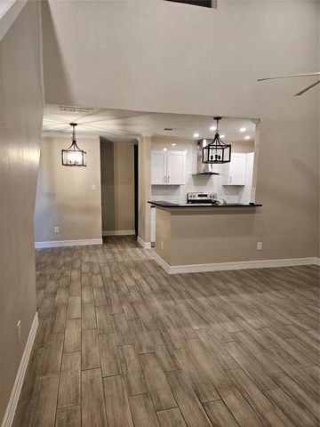 2209 Singletree Ave A, Austin, TX 78727