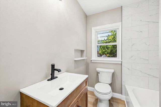 1022 LAWNTON TER, Glenolden, PA 19036
