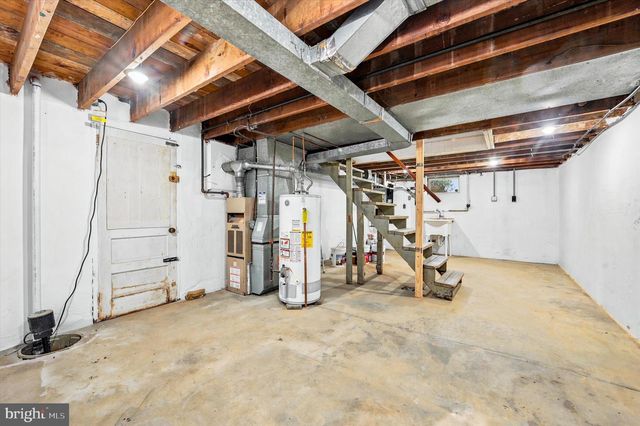 1022 LAWNTON TER, Glenolden, PA 19036