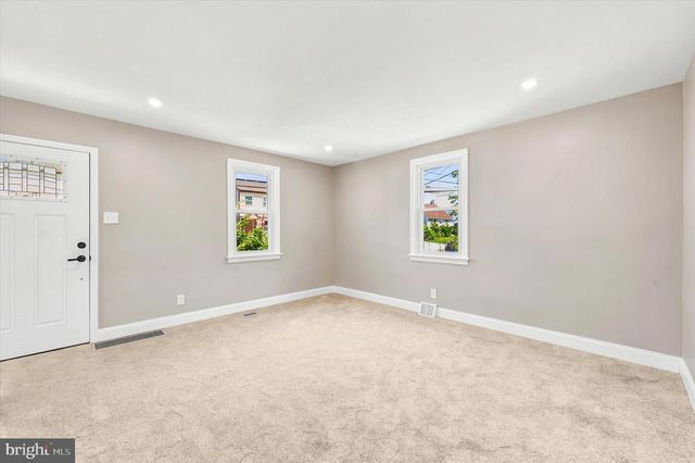 1022 LAWNTON TER, Glenolden, PA 19036