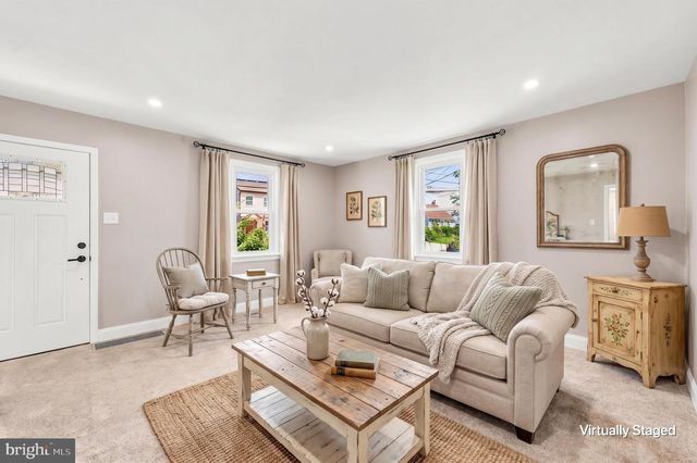 1022 LAWNTON TER, Glenolden, PA 19036