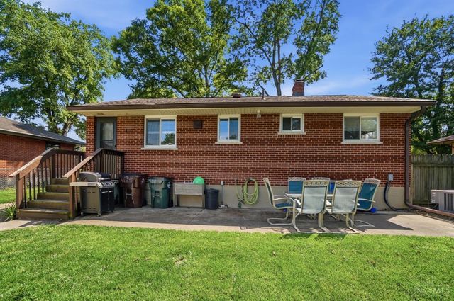 23 Potowatomie Trail, Milford, OH 45150