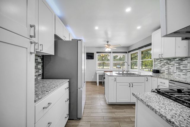 2375 Indian Boundary Road, Chesterton, IN 46304