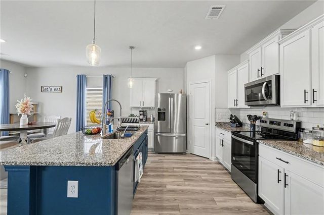 424 Prescott Way, Villa Rica, GA 30180