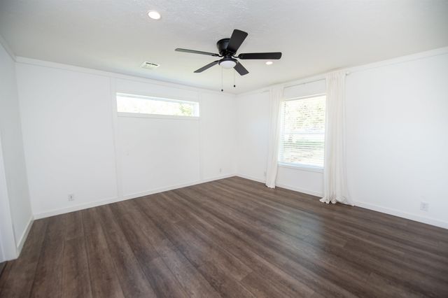 561 Morris Bridge Road, Roebuck, SC 29376