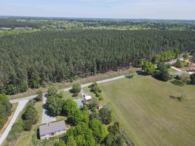 561 Morris Bridge Road, Roebuck, SC 29376