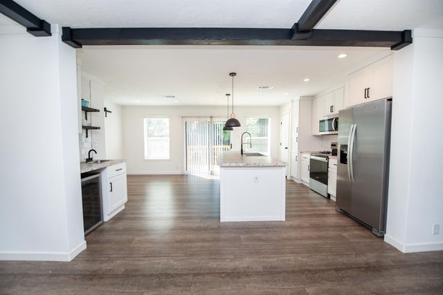 561 Morris Bridge Road, Roebuck, SC 29376