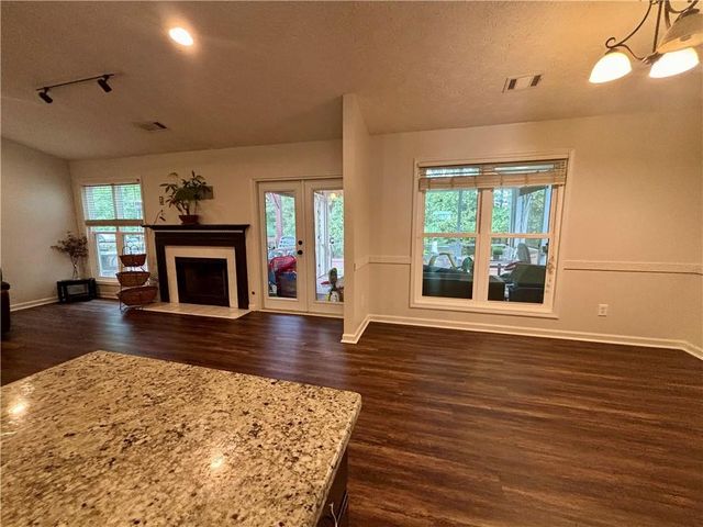 523 Bluff Court, Woodstock, GA 30188