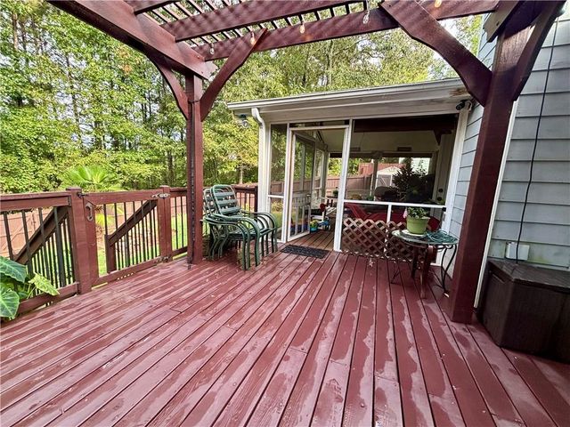 523 Bluff Court, Woodstock, GA 30188