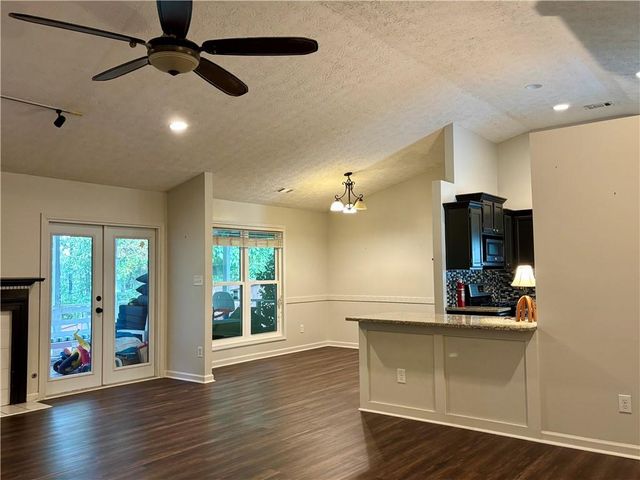 523 Bluff Court, Woodstock, GA 30188