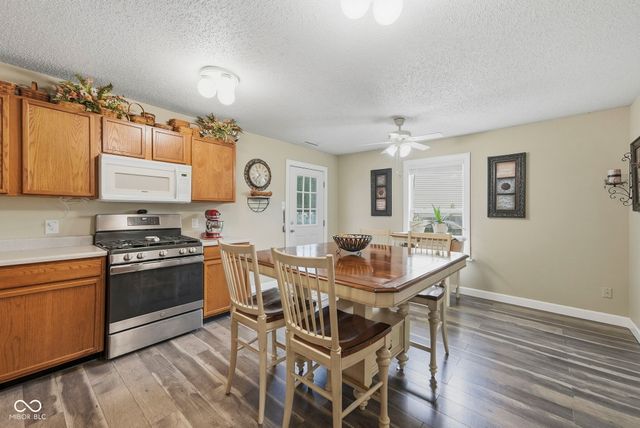 2274 Hampton Drive, Franklin, IN 46131