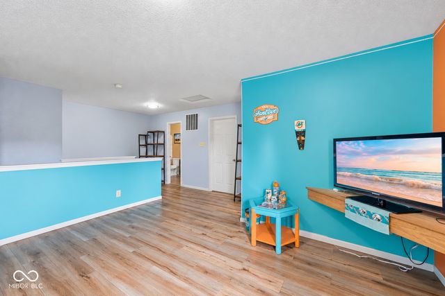 2274 Hampton Drive, Franklin, IN 46131