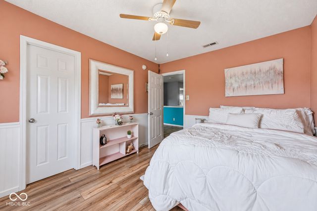 2274 Hampton Drive, Franklin, IN 46131