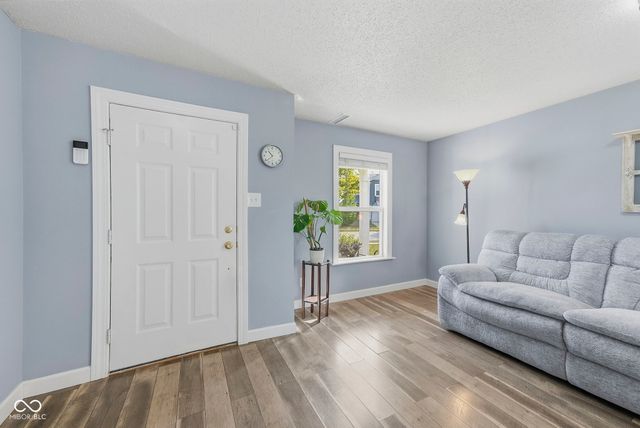 2274 Hampton Drive, Franklin, IN 46131