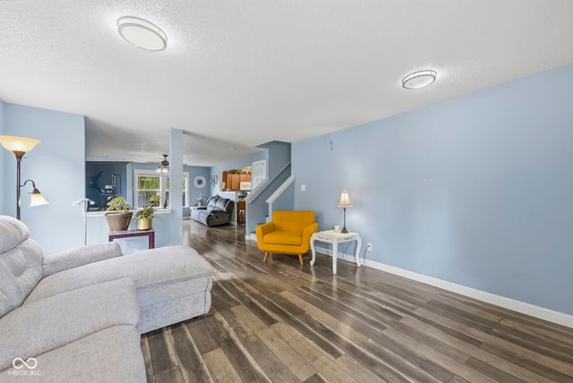 2274 Hampton Drive, Franklin, IN 46131