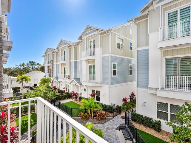 508 LAUREL PARK DRIVE, Sarasota, FL 34236