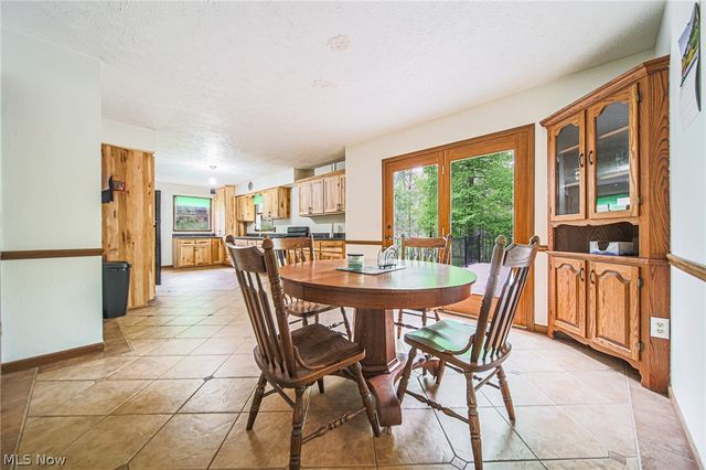 15157 Wynncrest Street SW, Navarre, OH 44662
