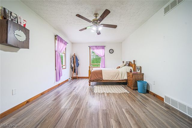 15157 Wynncrest Street SW, Navarre, OH 44662
