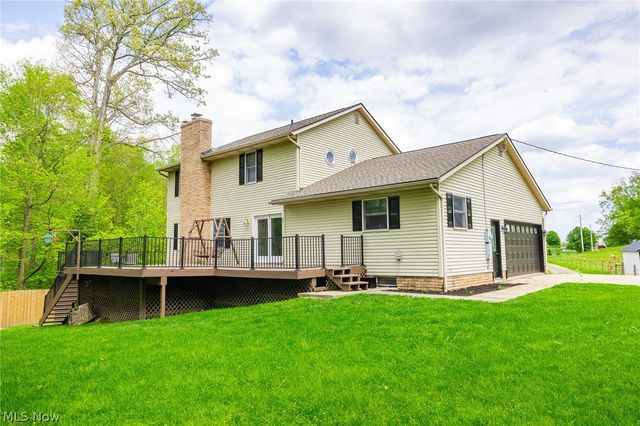 15157 Wynncrest Street SW, Navarre, OH 44662