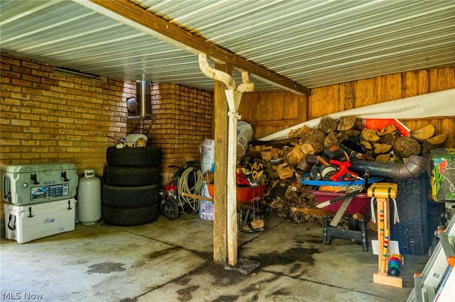15157 Wynncrest Street SW, Navarre, OH 44662