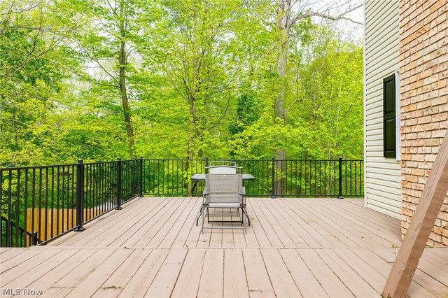 15157 Wynncrest Street SW, Navarre, OH 44662