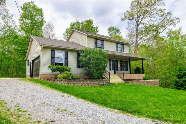 15157 Wynncrest Street SW, Navarre, OH 44662