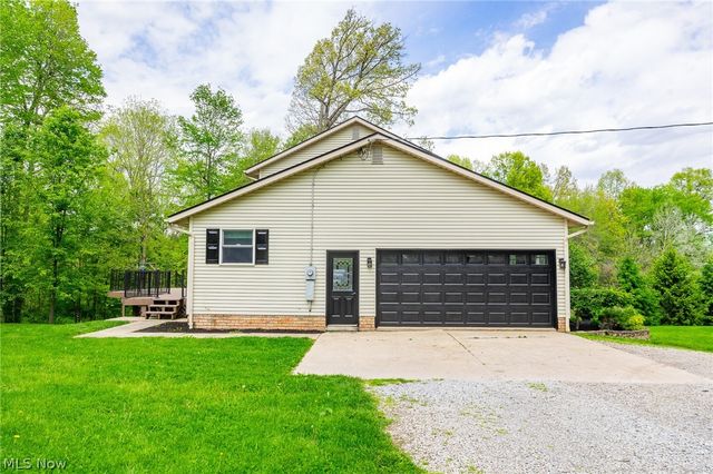 15157 Wynncrest Street SW, Navarre, OH 44662
