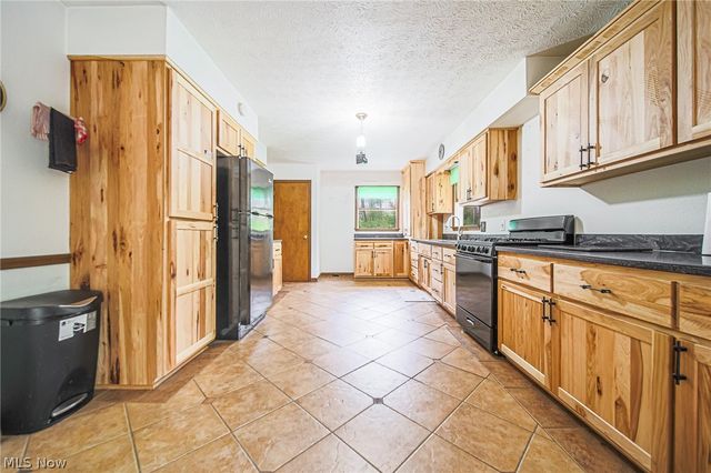 15157 Wynncrest Street SW, Navarre, OH 44662
