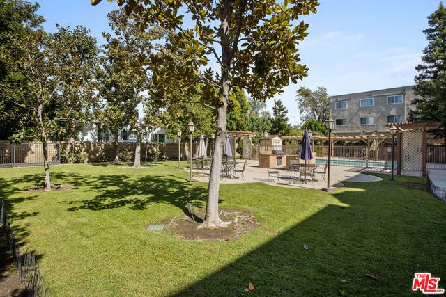 10715 Camarillo Street 307, North Hollywood, CA 91602