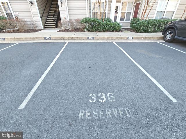 13377-M CONNOR DR, Centreville, VA 20120