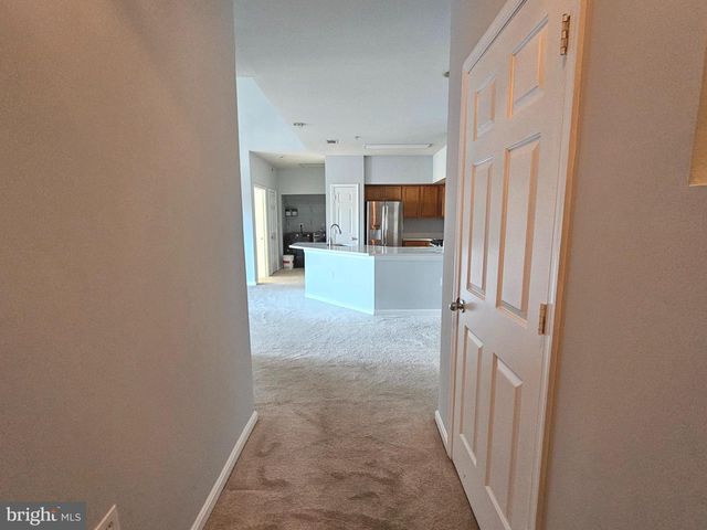 13377-M CONNOR DR, Centreville, VA 20120