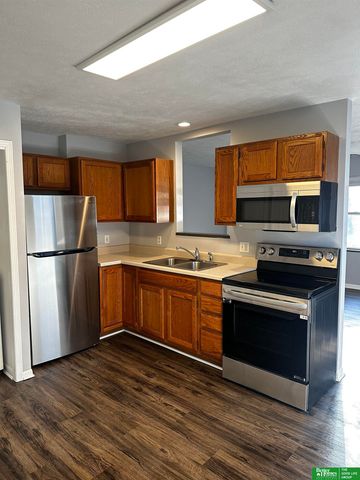 1744 N 24th Street, Lincoln, NE 68503