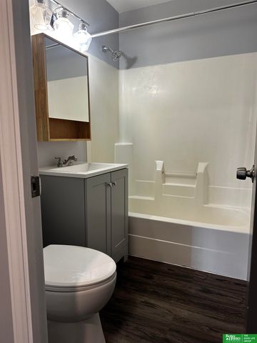 1744 N 24th Street, Lincoln, NE 68503