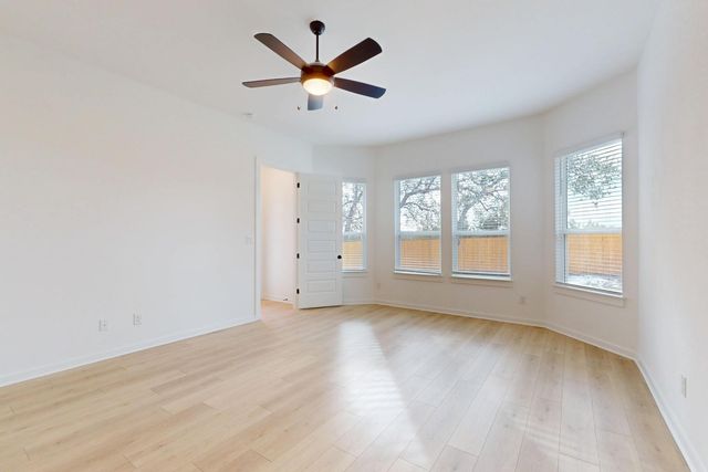 342 Bishop Wood RD, Dripping Springs, TX 78620