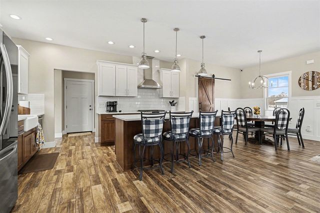 5956 Hidden Oak Avenue, Richland, MI 49083