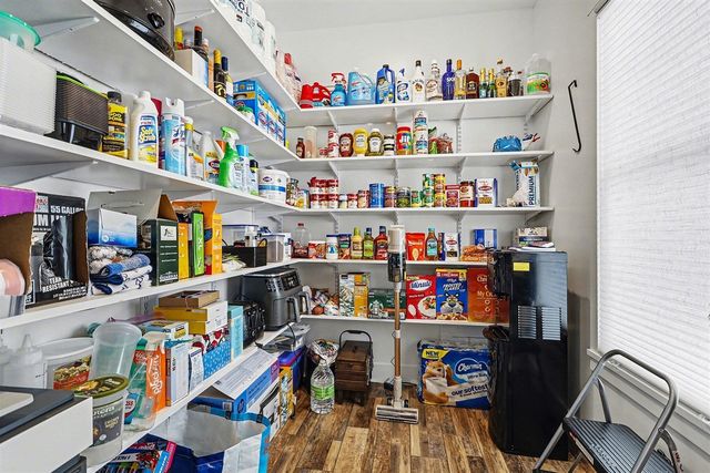 5956 Hidden Oak Avenue, Richland, MI 49083