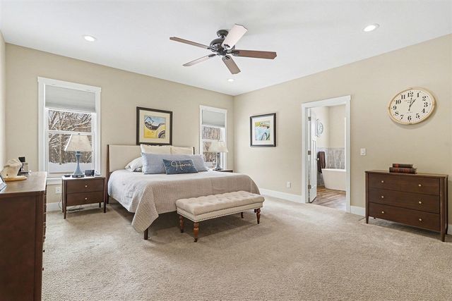 5956 Hidden Oak Avenue, Richland, MI 49083