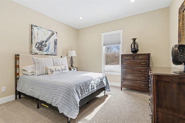 5956 Hidden Oak Avenue, Richland, MI 49083