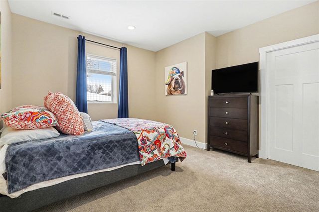 5956 Hidden Oak Avenue, Richland, MI 49083