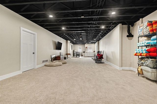 5956 Hidden Oak Avenue, Richland, MI 49083