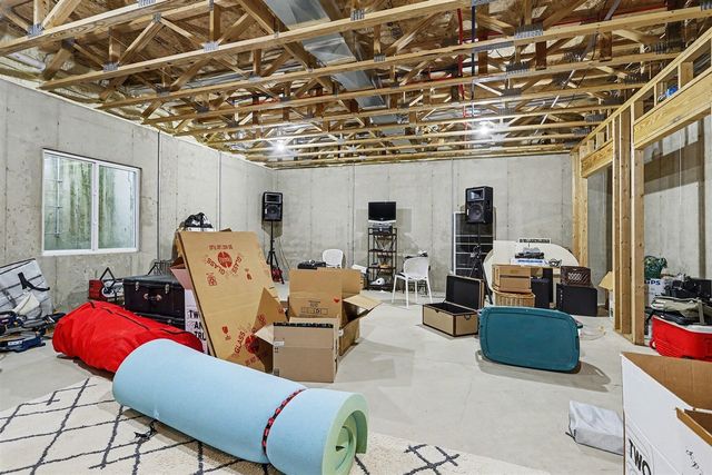 5956 Hidden Oak Avenue, Richland, MI 49083