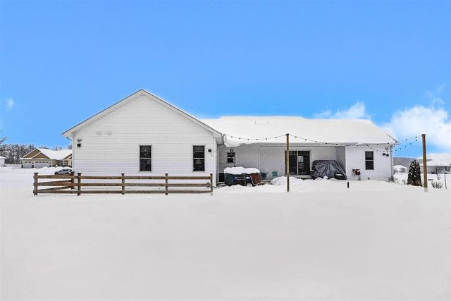 5956 Hidden Oak Avenue, Richland, MI 49083