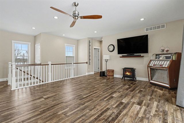 5956 Hidden Oak Avenue, Richland, MI 49083