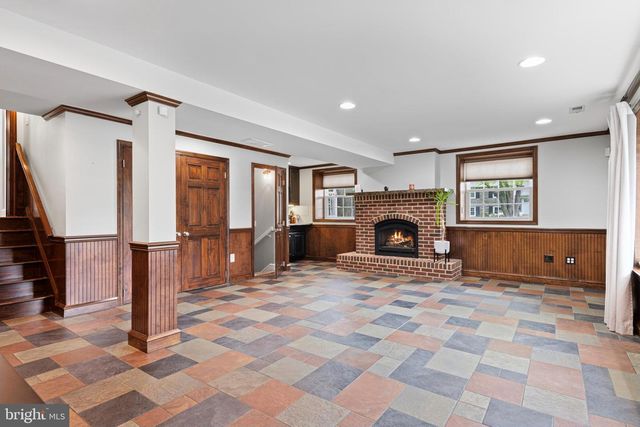 108 CANTERBURY DR, Wallingford, PA 19086