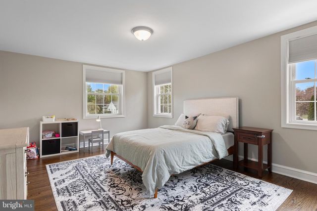 108 CANTERBURY DR, Wallingford, PA 19086