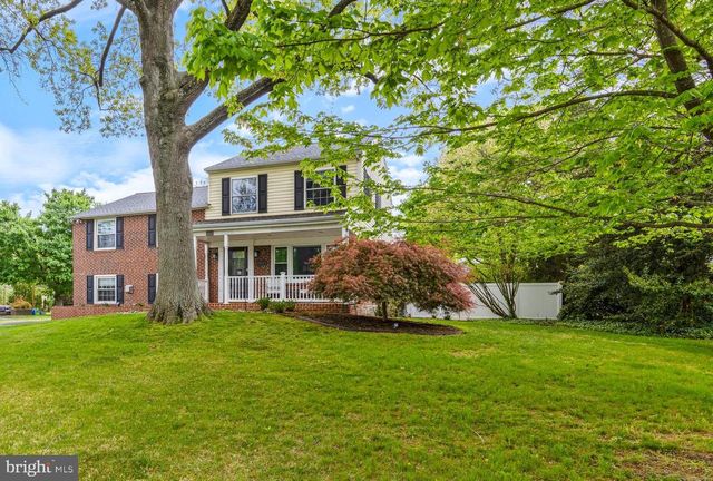 108 CANTERBURY DR, Wallingford, PA 19086